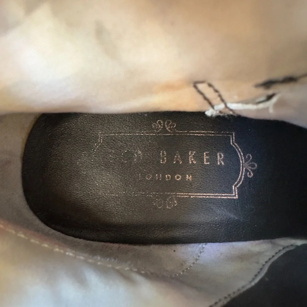 Ted Baker Sailly Suede Leather Black & Gold Ankle Boots-Bow Detail-Size US‎ 6